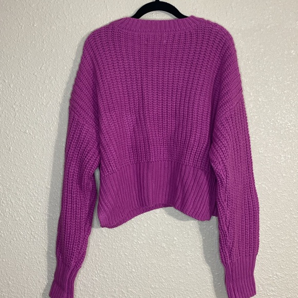 Jessica Simpson Magenta Cropped Knit Sweater NWT Size L - Picture 7 of 11